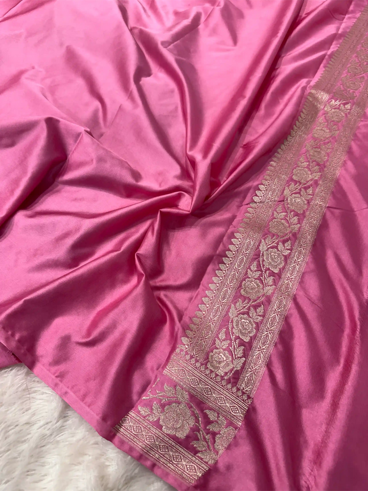 Bright Violet Mashru Katan Silk Eccentric Traditional Weave Banarasi Saree