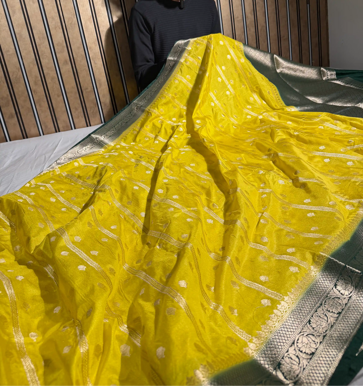 Bright Yellow Contrast Chinia Silk Traditional Banarasi Saree