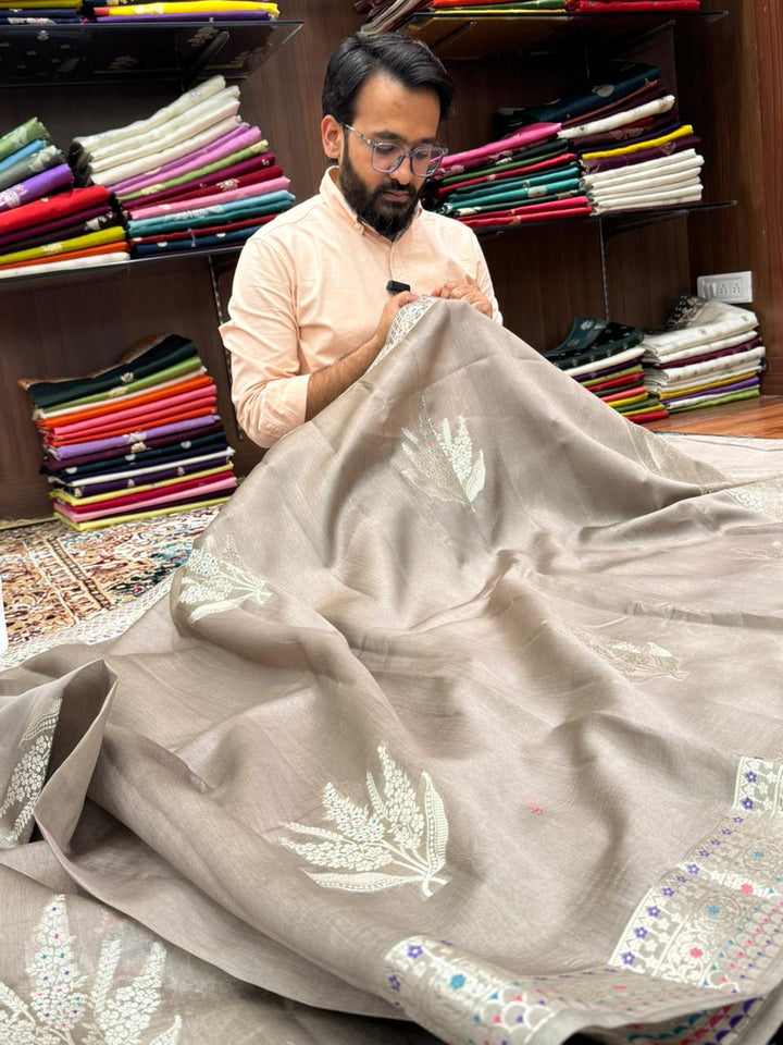 Brownish Beige Pure Raw Mango Eccentric Banarasi Saree