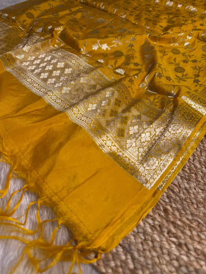 Yellow 3 Pcs Chinia Banarasi Suit Set