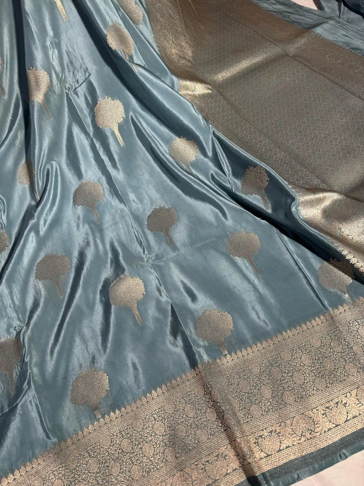 Caded Grey Shade Premium Mashru katan Silk Banarasi Saree