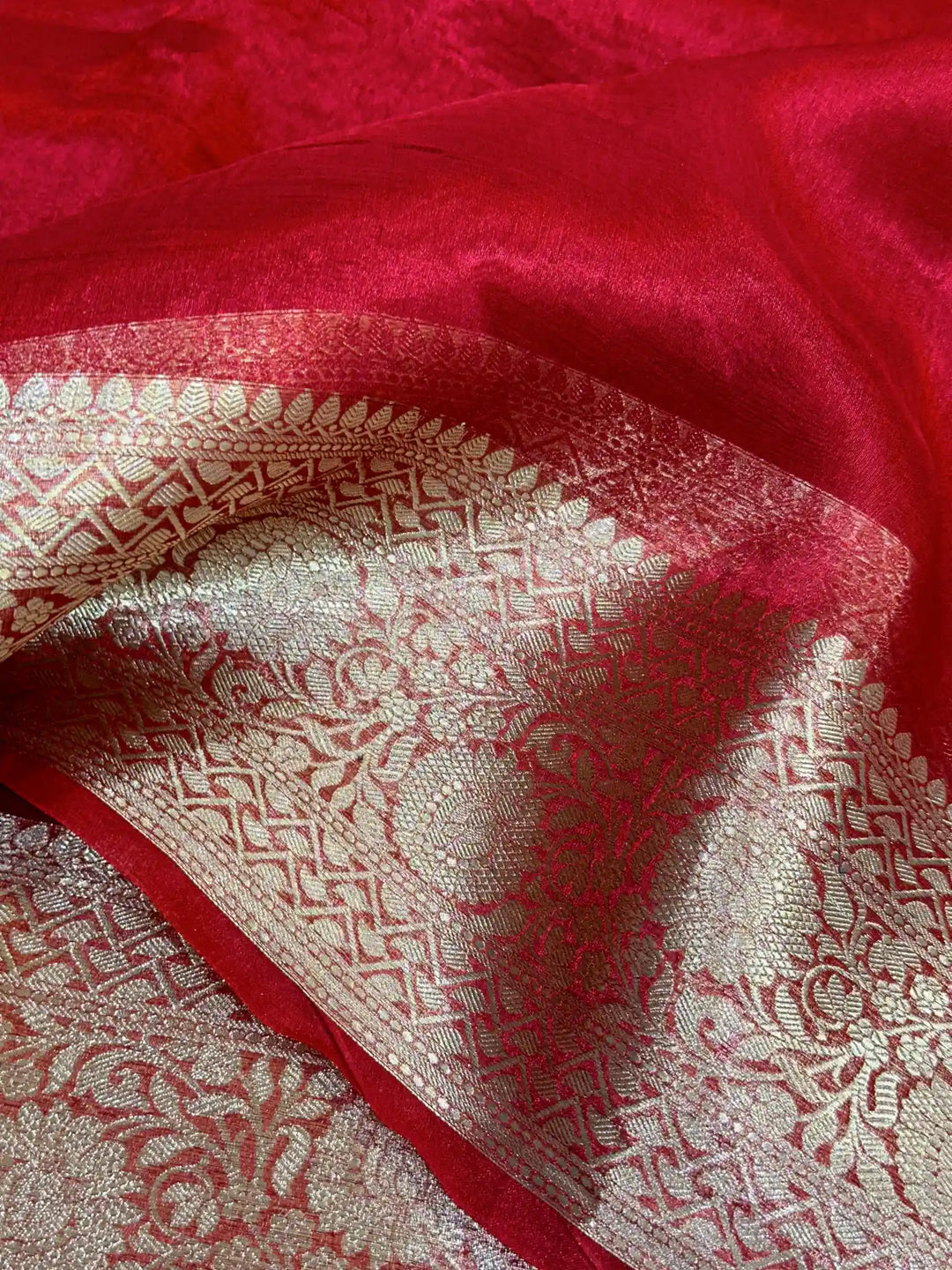 Carmine Red Pure Tissue Silk Banarasi Saree