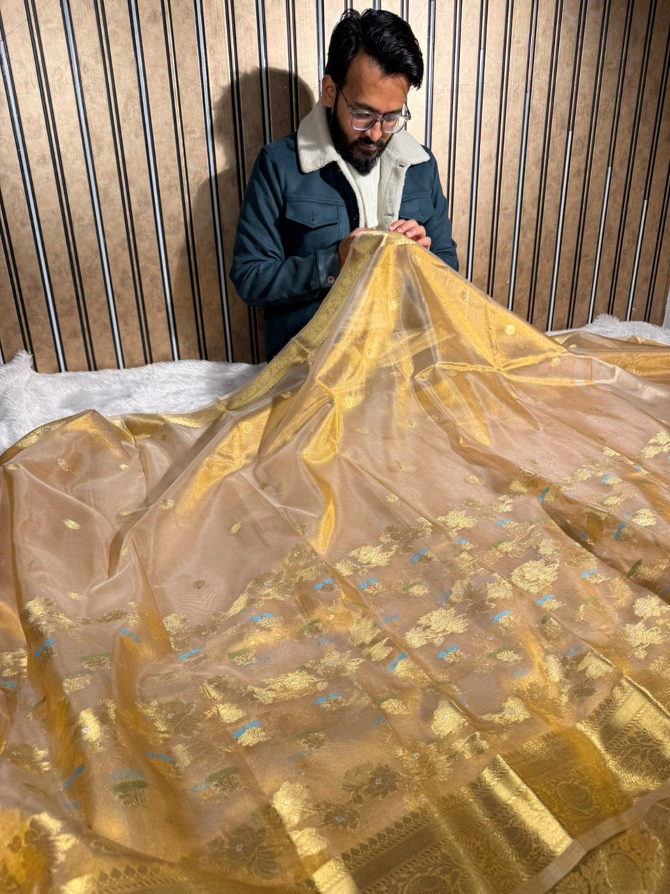 Copper Tissue Silk Floral Meenakari Weave Banarasi Saree 