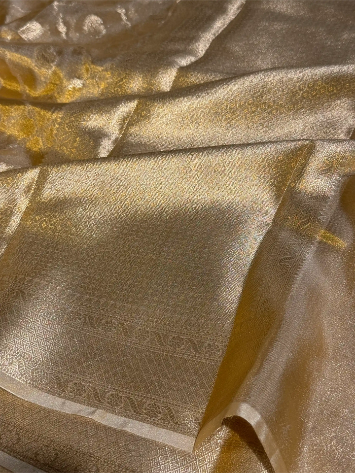 Copper Tissue Silk Saree with Rich Pallu & Blouse