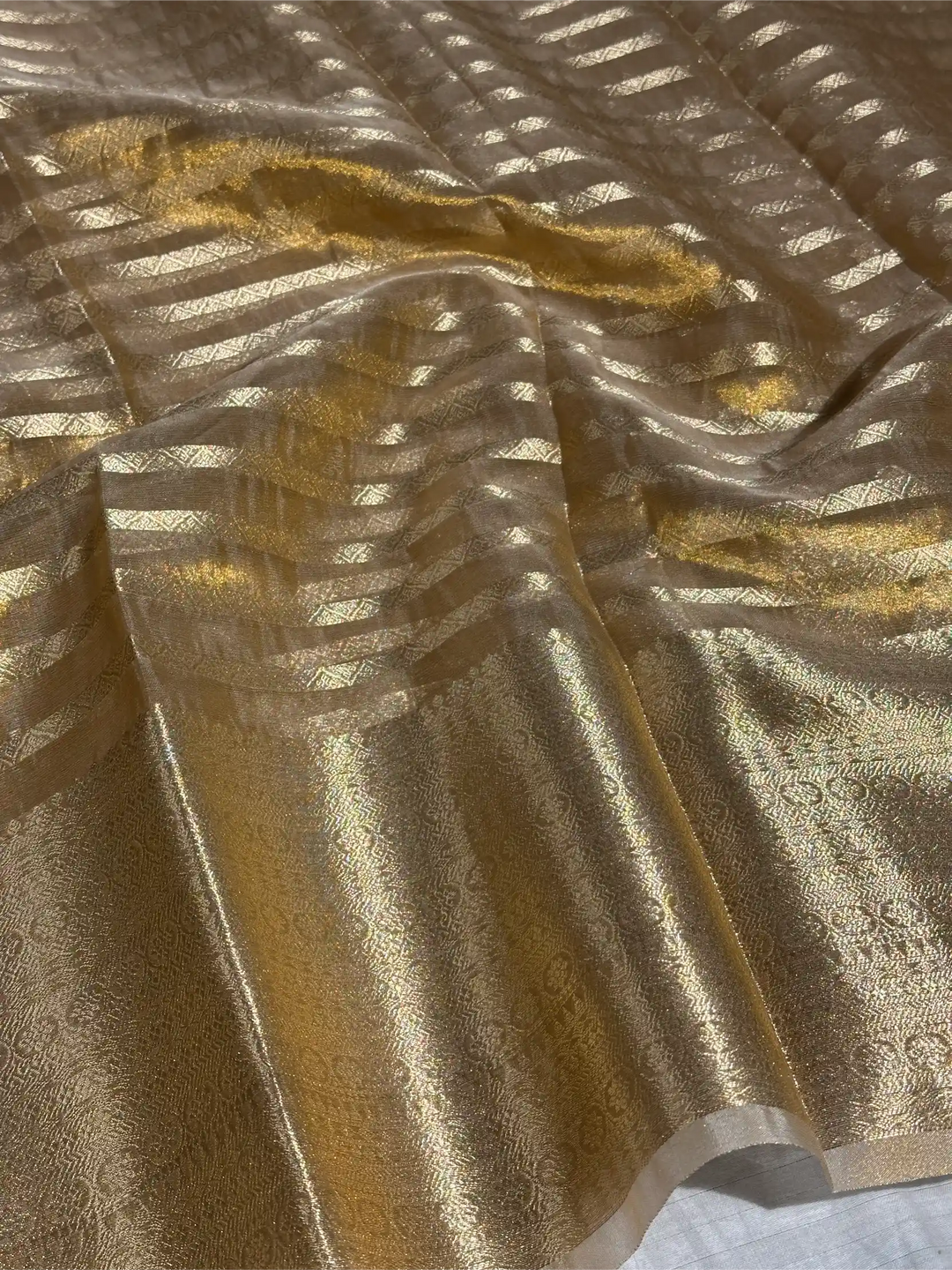 Copper Tissue Silk Zari Buti Weave Banarasi Saree