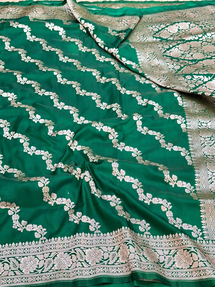 Dark Green Leheriya Weave Mashru Katan Silk Saree