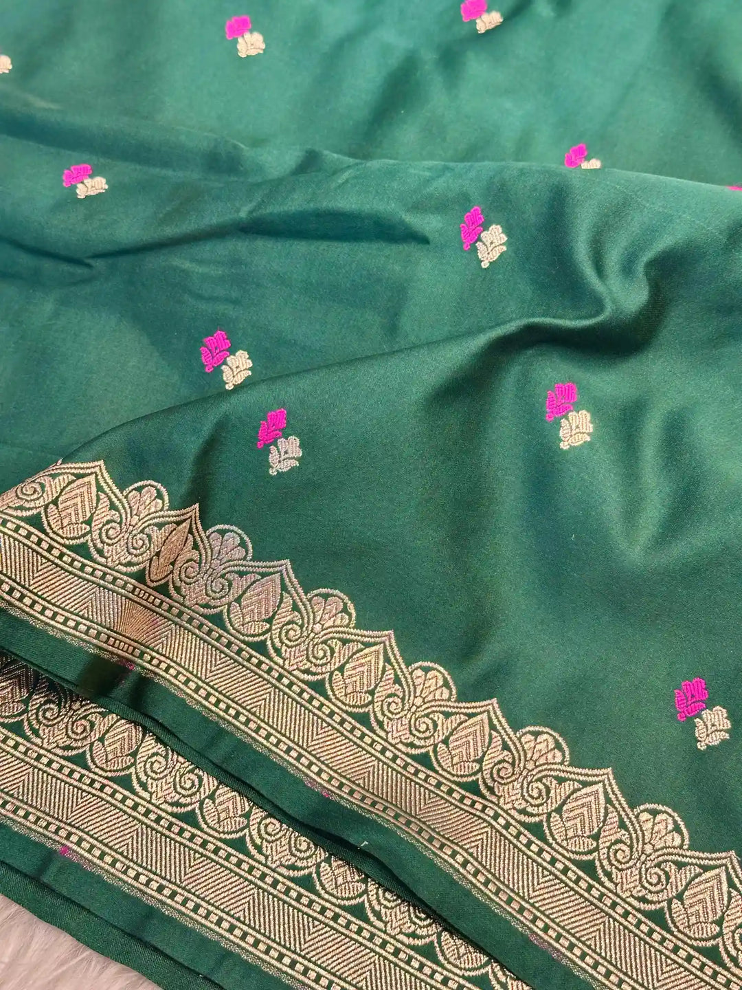 Dark Green Pretty Motifs Weave Mashru Silk Saree