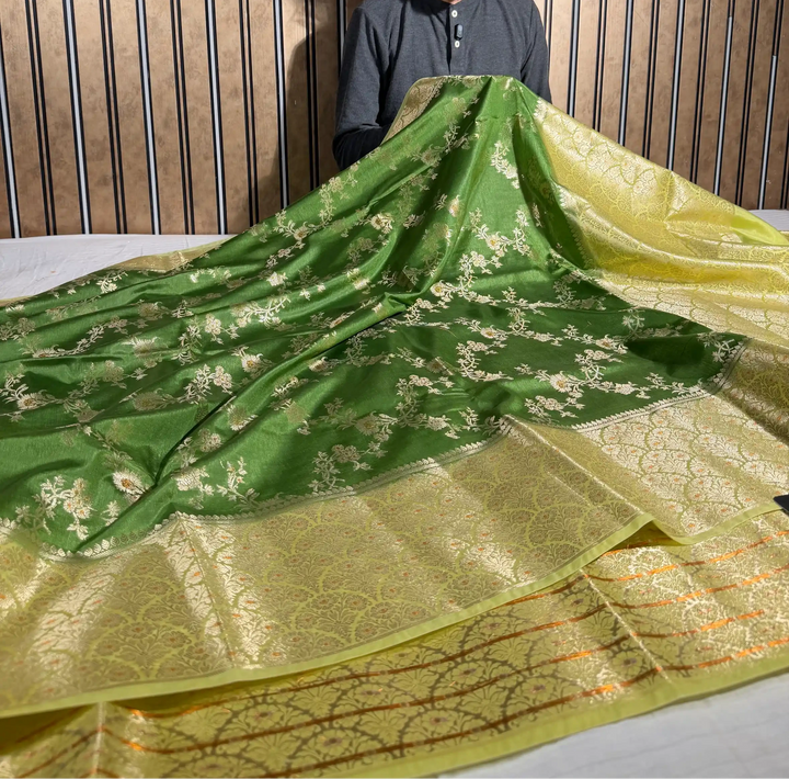 Dark Green Raw Dupion Silk Banarasi Saree