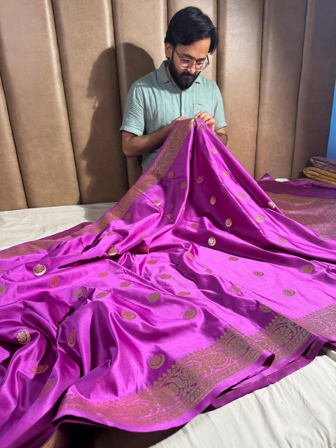 Dark Lavender Satin Silk Saree with Rich Texture Design and Classical Pallu