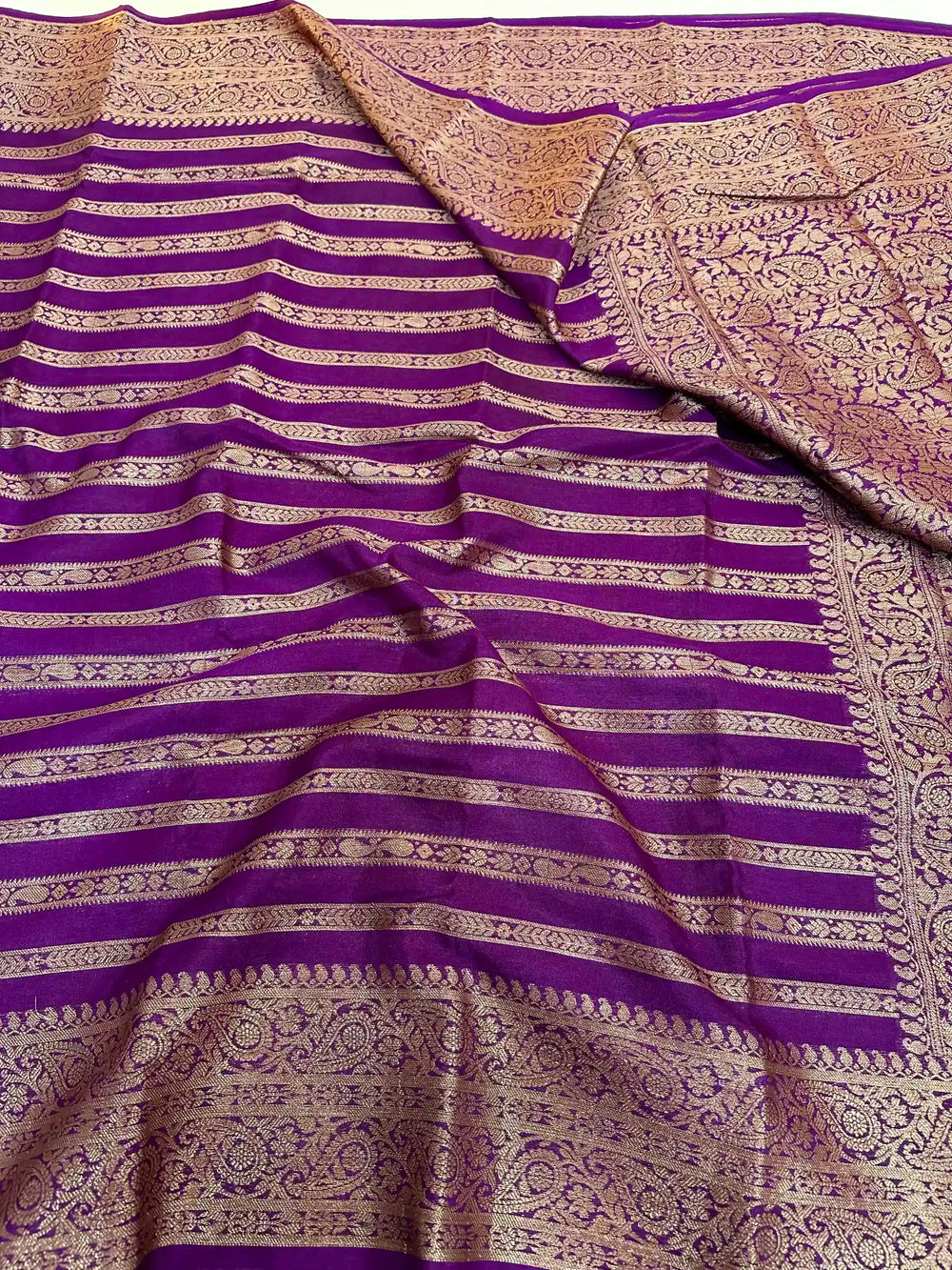 Dark Purple Warm Silk Handloom Inspired Banarasi Saree