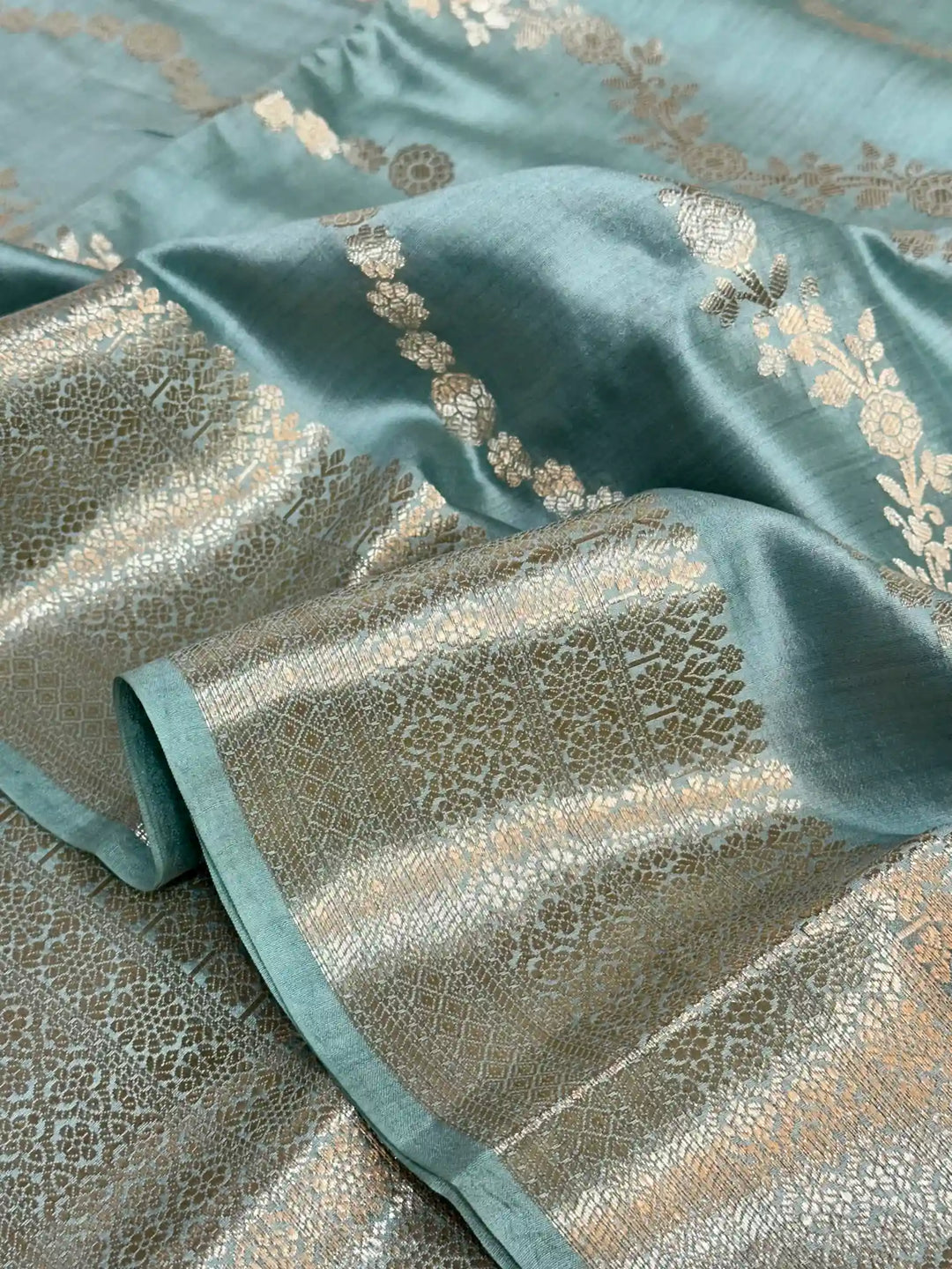 Dark Sea Green Pure Chiniya Silk Banarasi Saree
