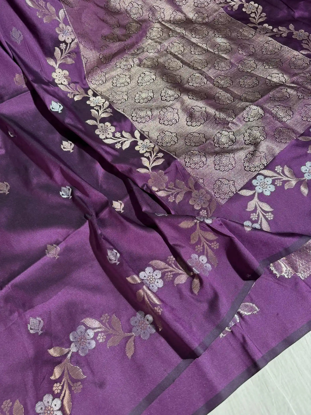 Deep Purple Pure Chiniya silk saree with rich pallu and blouse