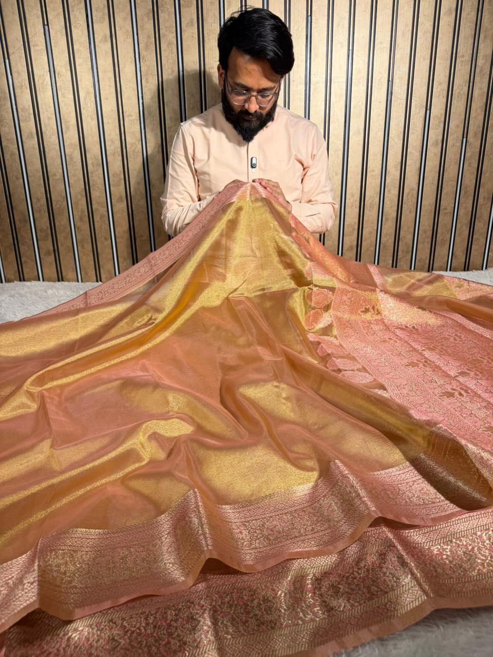 Dhoop Chaon Gold Soft Tissue Silk Banarasi Saree