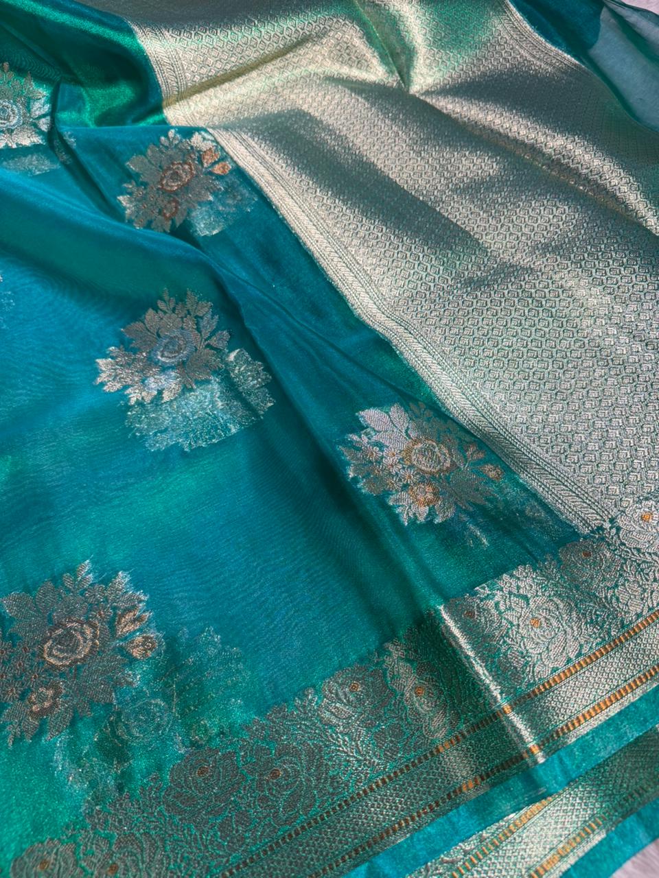 Dhoop Chaon Kora Tissue Silk Banarasi Saree