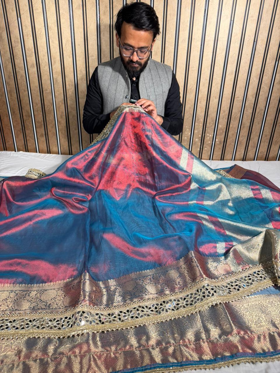 Dhoop Chaon Rare German Blue Shade Tissue Silk Dedo Banarasi Saree