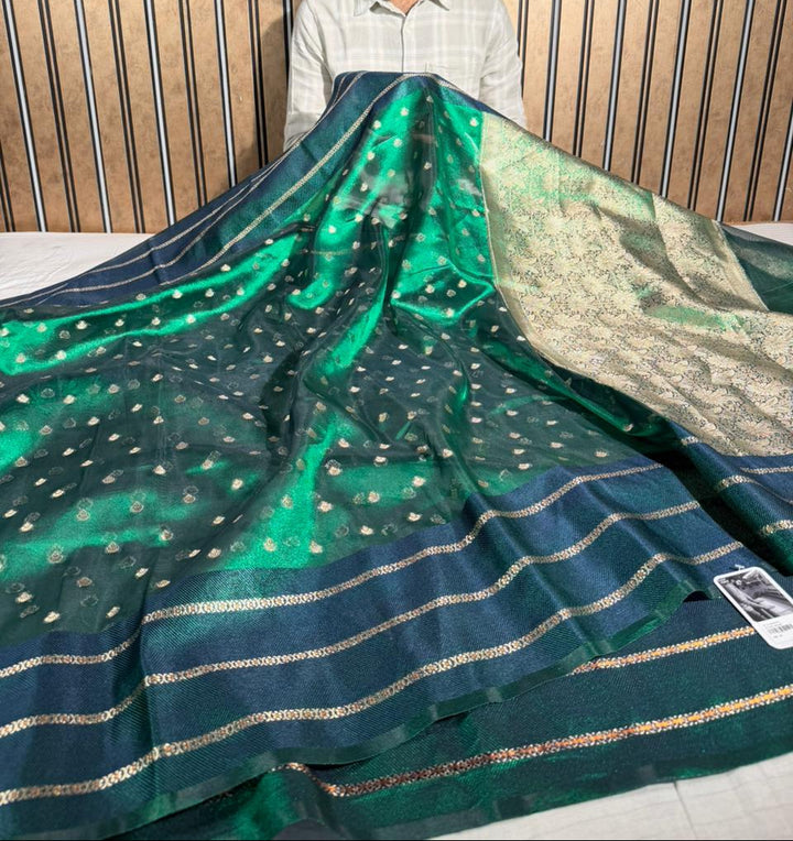 Dual Shaded Green Soft Tissue Silk Traditional Banarasi Saree 