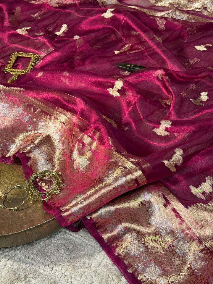 Dual Shaded Rani Pink 100% Pure Tissue Silk Jacquard Weave Banarasi Saree