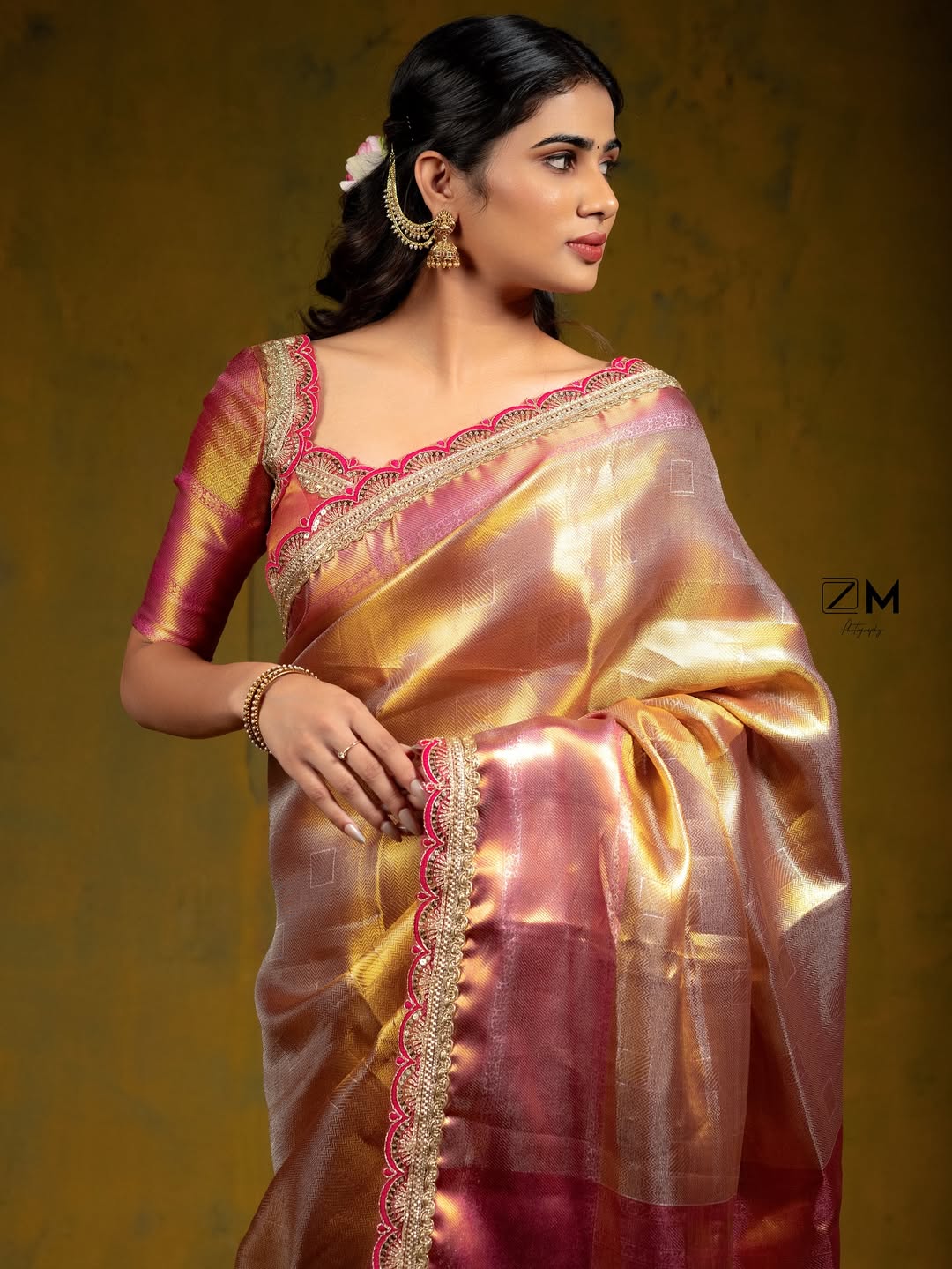 Dual Shaded Kanjivaram Tissue Silk Designer Saree