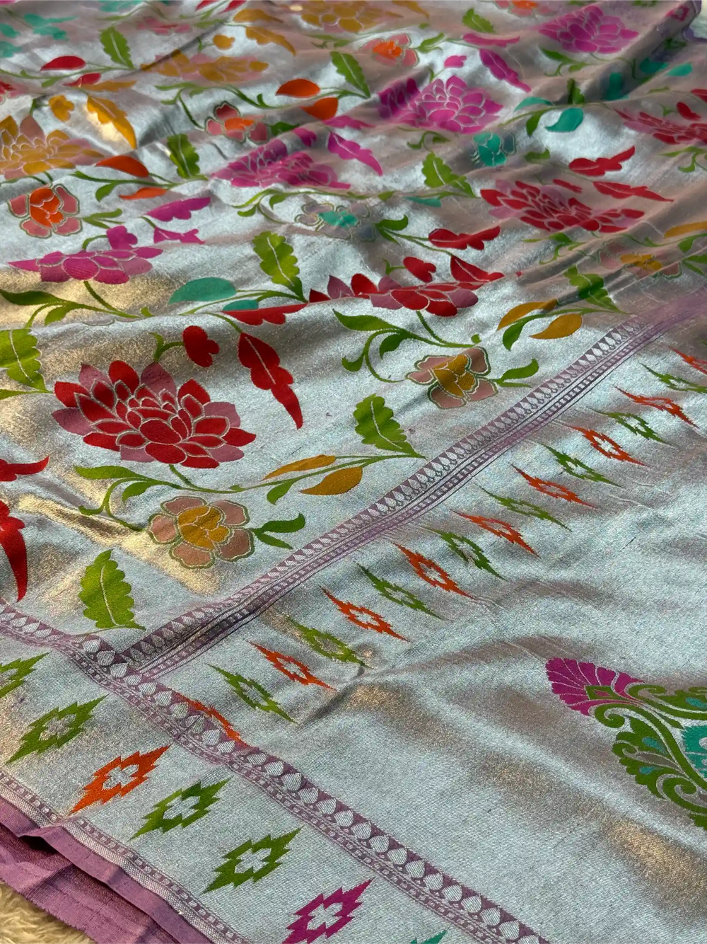 Dusty Lavender Pure Tussar Georgette Handwoven Masterpiece Banarasi Saree