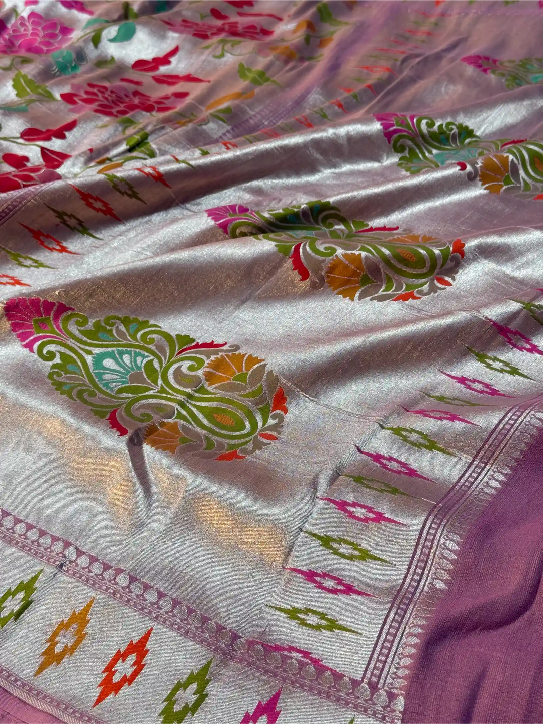 Dusty Lavender Pure Tussar Georgette Handwoven Masterpiece Banarasi Saree