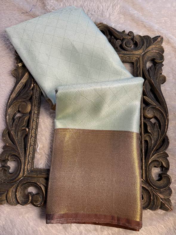 Eccentric zari weave Softsilk Banarasi Saree