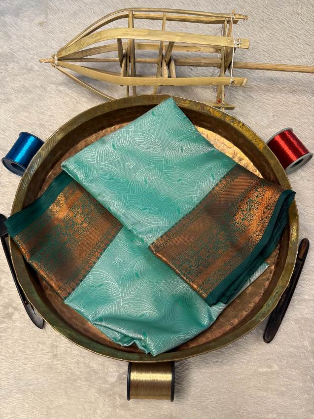 Premium Contemperory Weave Softsilk Banarasi Saree