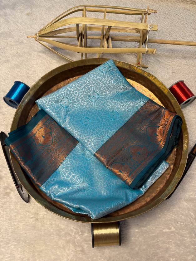 Premium Contemperory Weave Softsilk Banarasi Saree