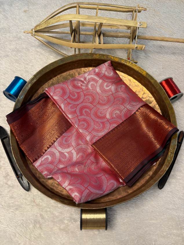 Premium Contemperory Weave Softsilk Banarasi Saree