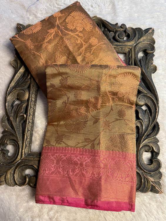 Eccentric zari weave Softsilk Banarasi Saree