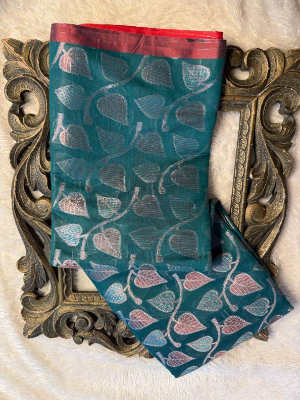 Eccentric zari weave Softsilk Banarasi Saree