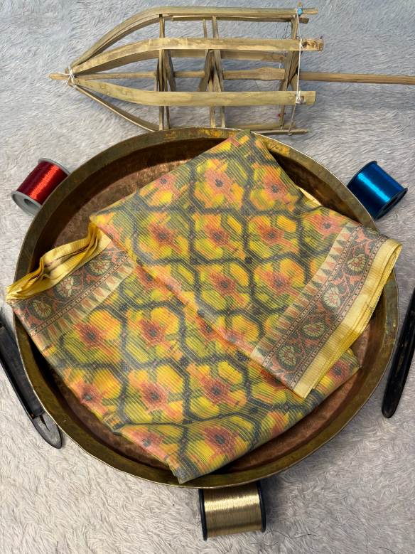 Eccentric zari weave Softsilk Banarasi Saree