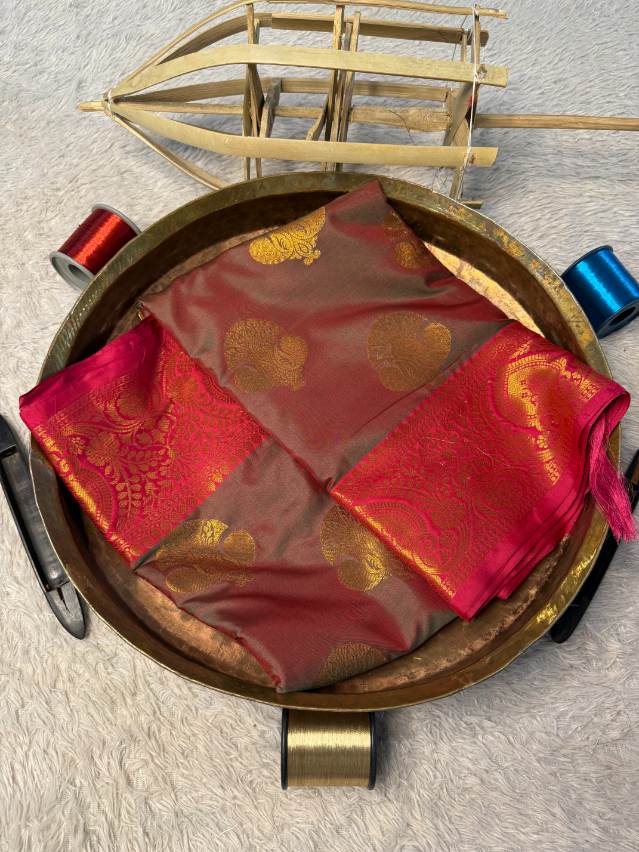 Premium Contemperory Weave Softsilk Banarasi Saree