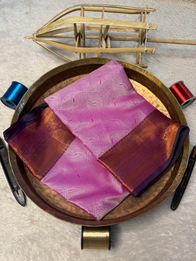 Premium Contemperory Weave Softsilk Banarasi Saree