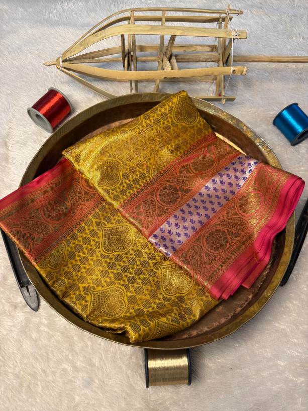 Eccentric zari weave Softsilk Banarasi Saree
