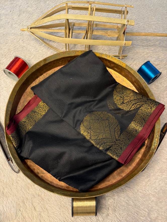 Premium Contemperory Weave Softsilk Banarasi Saree