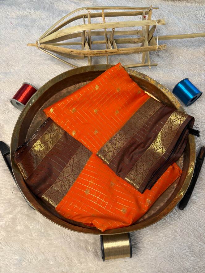 Eccentric zari weave Softsilk Banarasi Saree