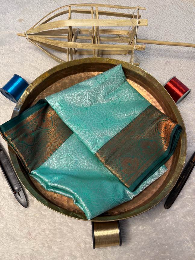Premium Contemperory Weave Softsilk Banarasi Saree