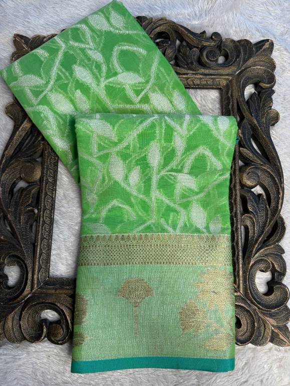 Eccentric zari weave Softsilk Banarasi Saree