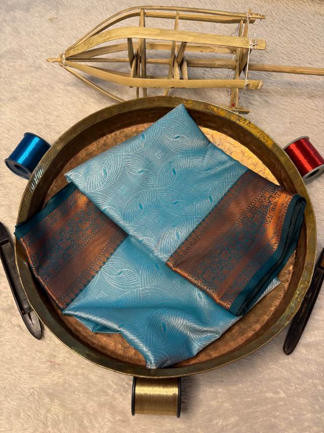 Premium Contemperory Weave Softsilk Banarasi Saree
