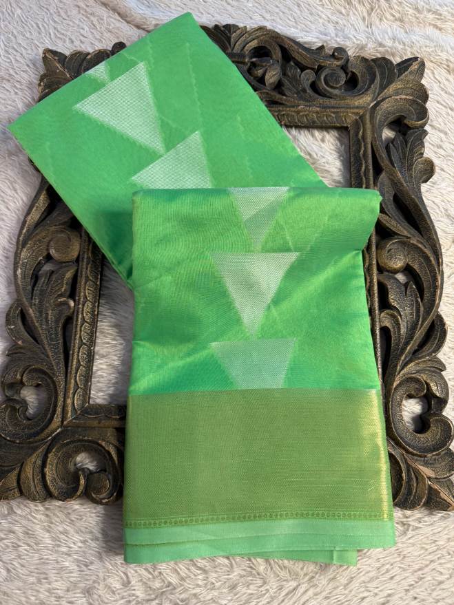 Premium Contemperory Weave Softsilk Banarasi Saree