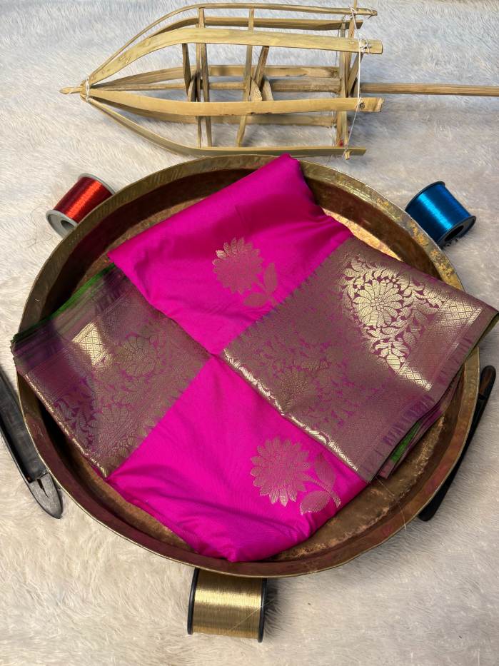 Eccentric zari weave Softsilk Banarasi Saree