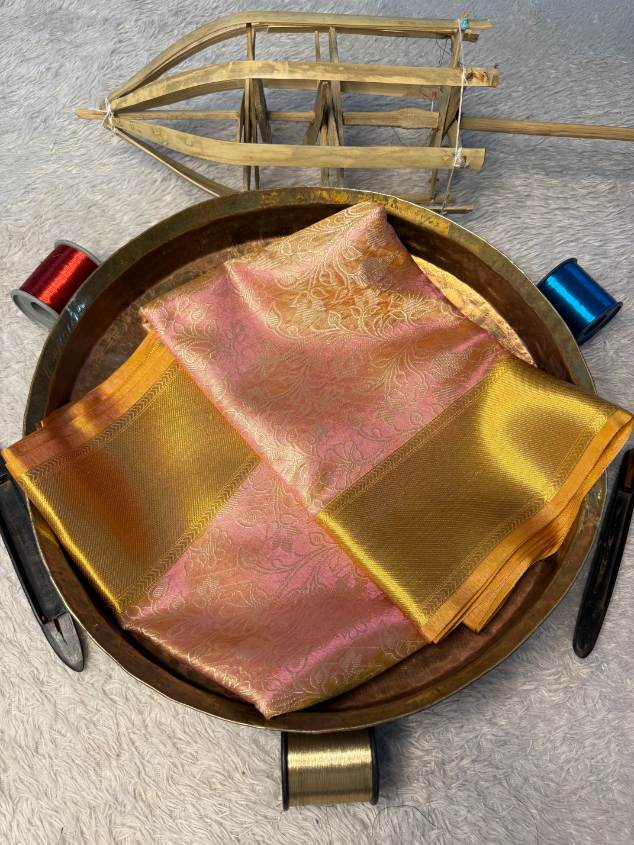 Premium Contemperory Weave Softsilk Banarasi Saree