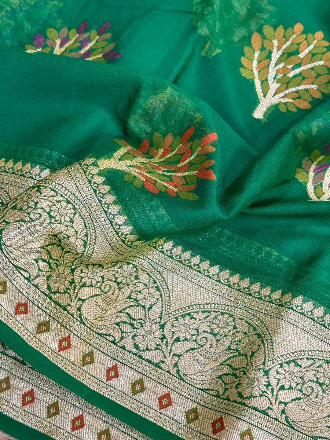 Emerald Green Chiffon Khaddi Buta Banarasi Saree