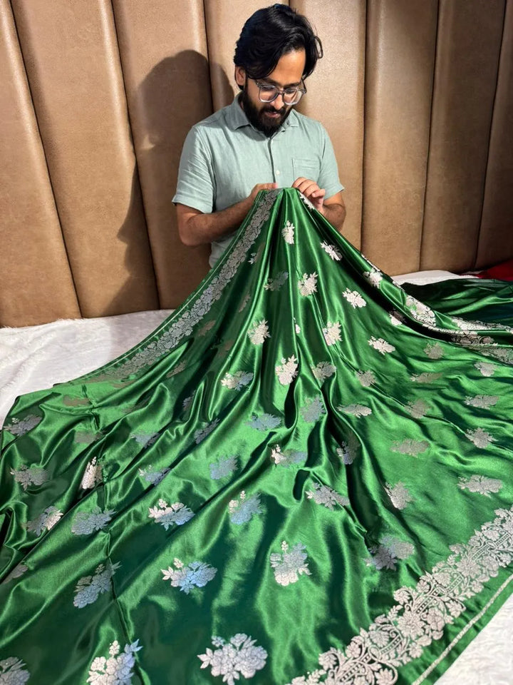 Emerald Green Mashru Katan Silk Banarasi Saree with Rich pallu and blouse