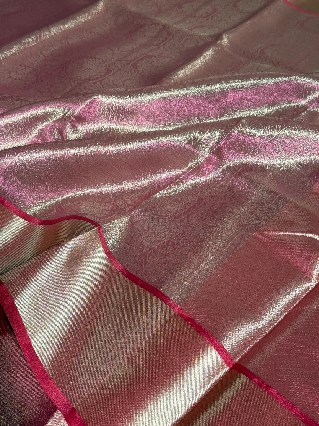 Eye Soothing Metallic Pink Glass Tissue Silk Banarasi Saree