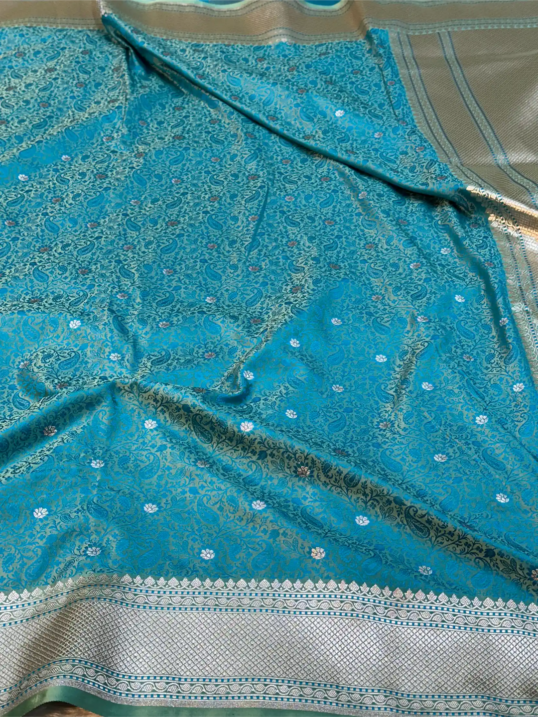 Firozi Blue Intricate Mashru Katan Silk Tanchoi Banarasi Saree