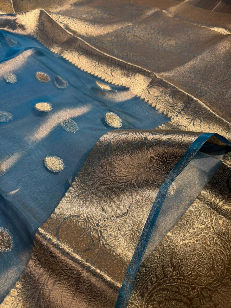 Firozi Banarasi Pure Tissue Silk Khaddi Buti Banarasi Saree