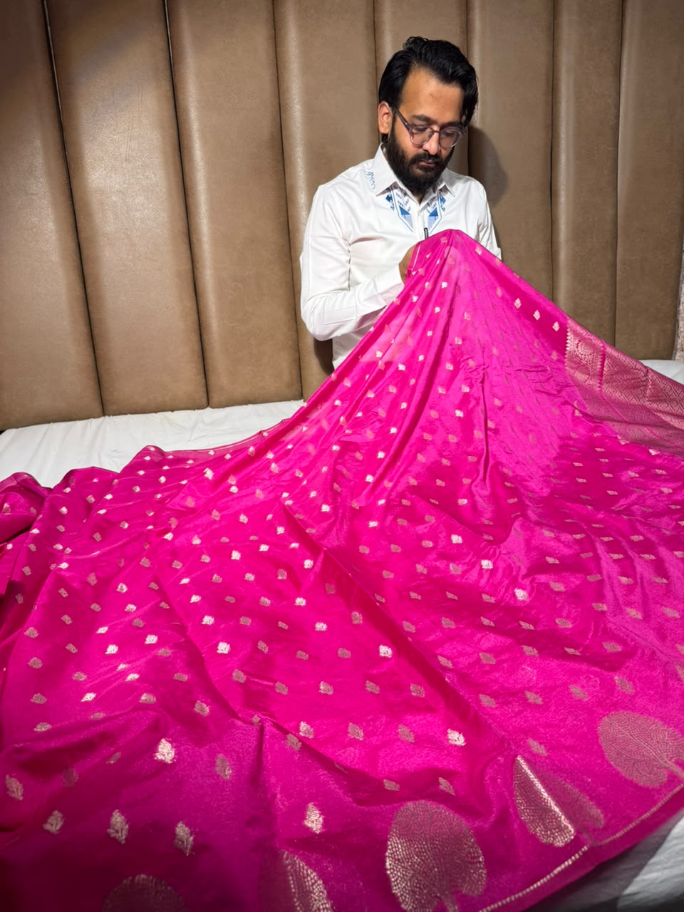 Rani Pink Traditional Chinia Silk Banarasi Saree