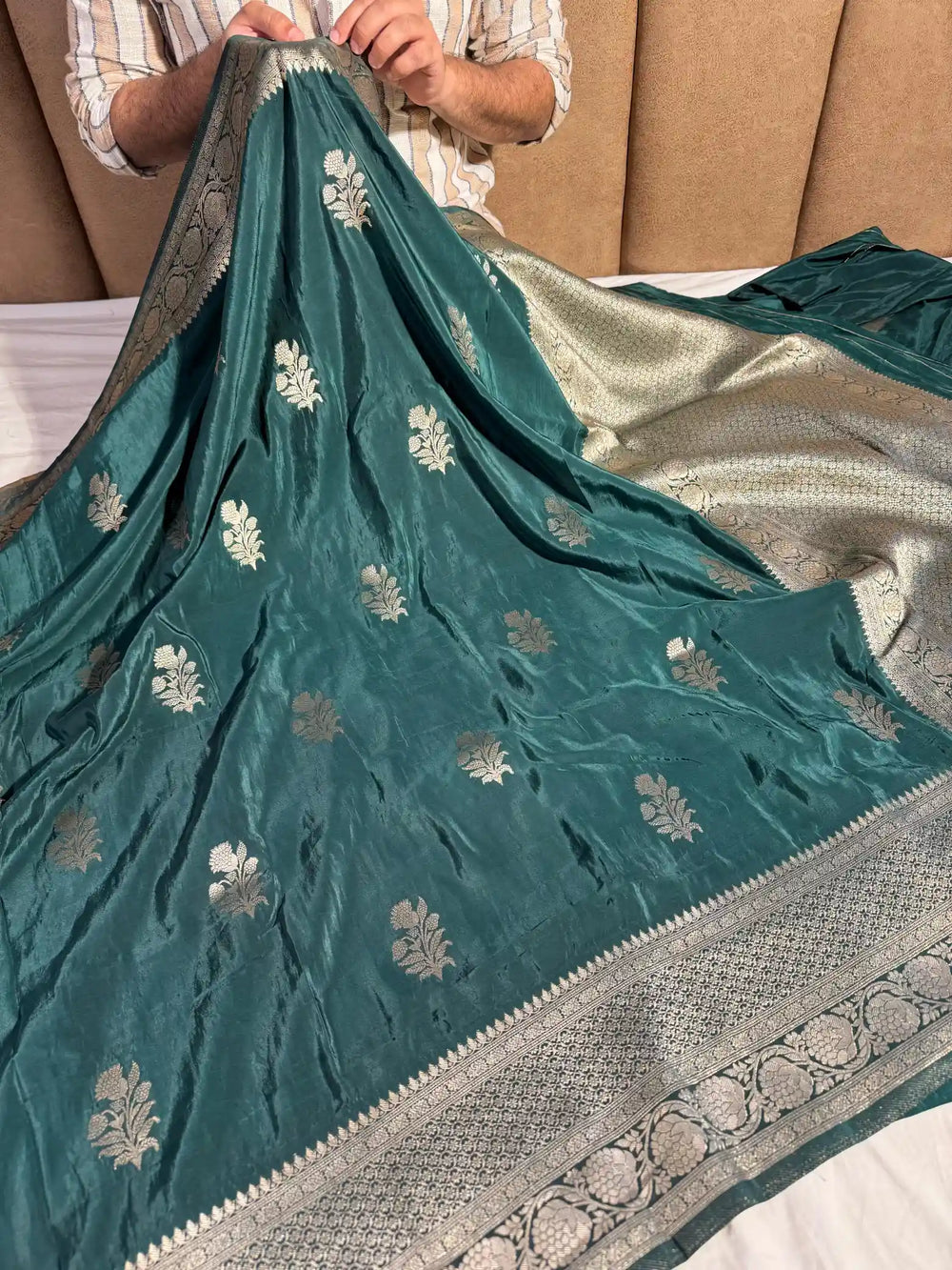 Green Mashru Katan Zari Buta Banarasi Saree