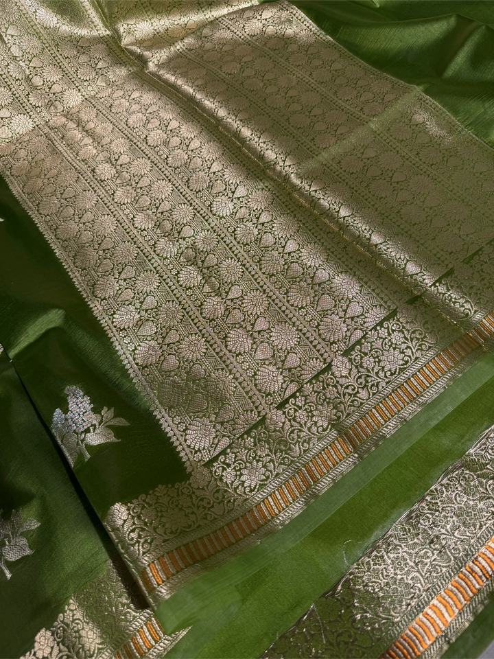 Green Raw Dupion Silk Traditional Banarasi Saree